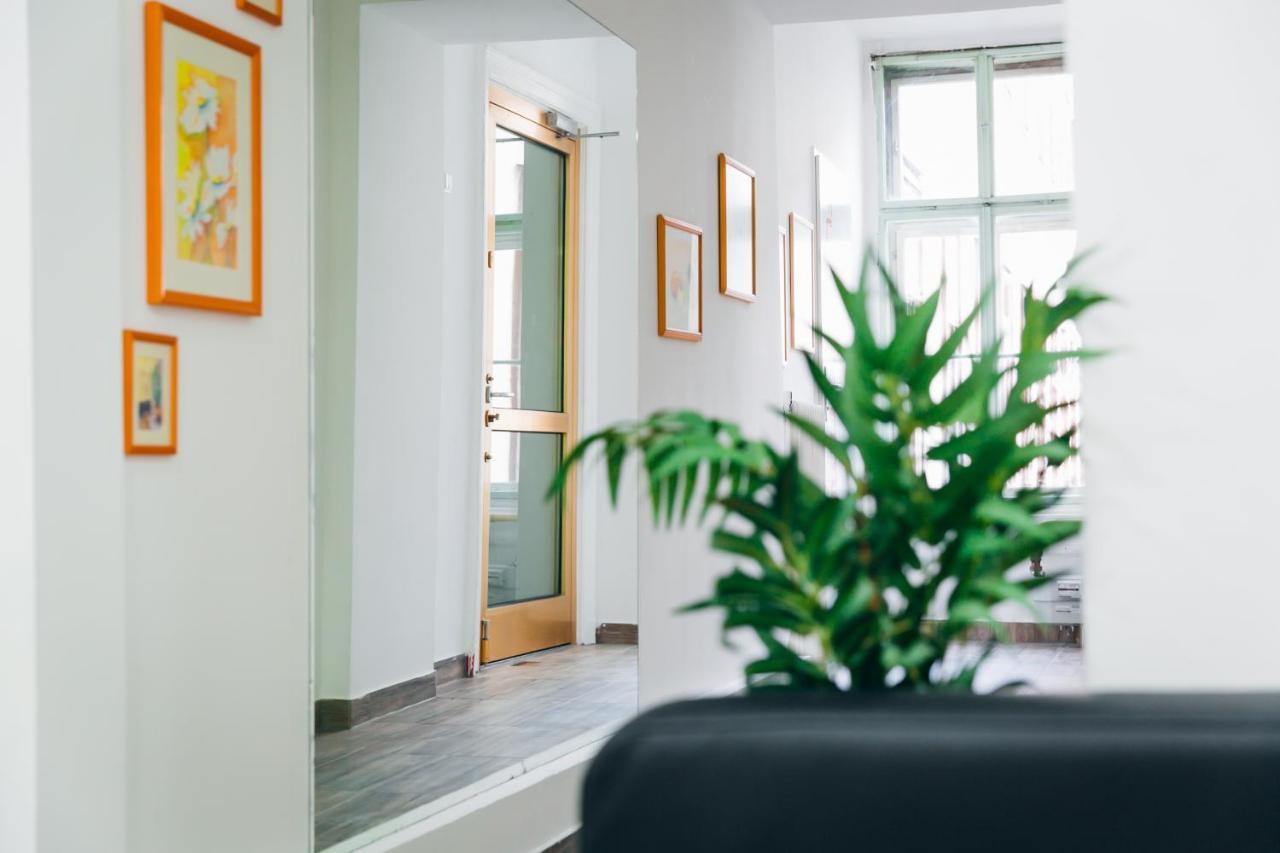 Mariahilfer Boutique Rooms - Virtual Reception & Self-Checkin Wenen Buitenkant foto
