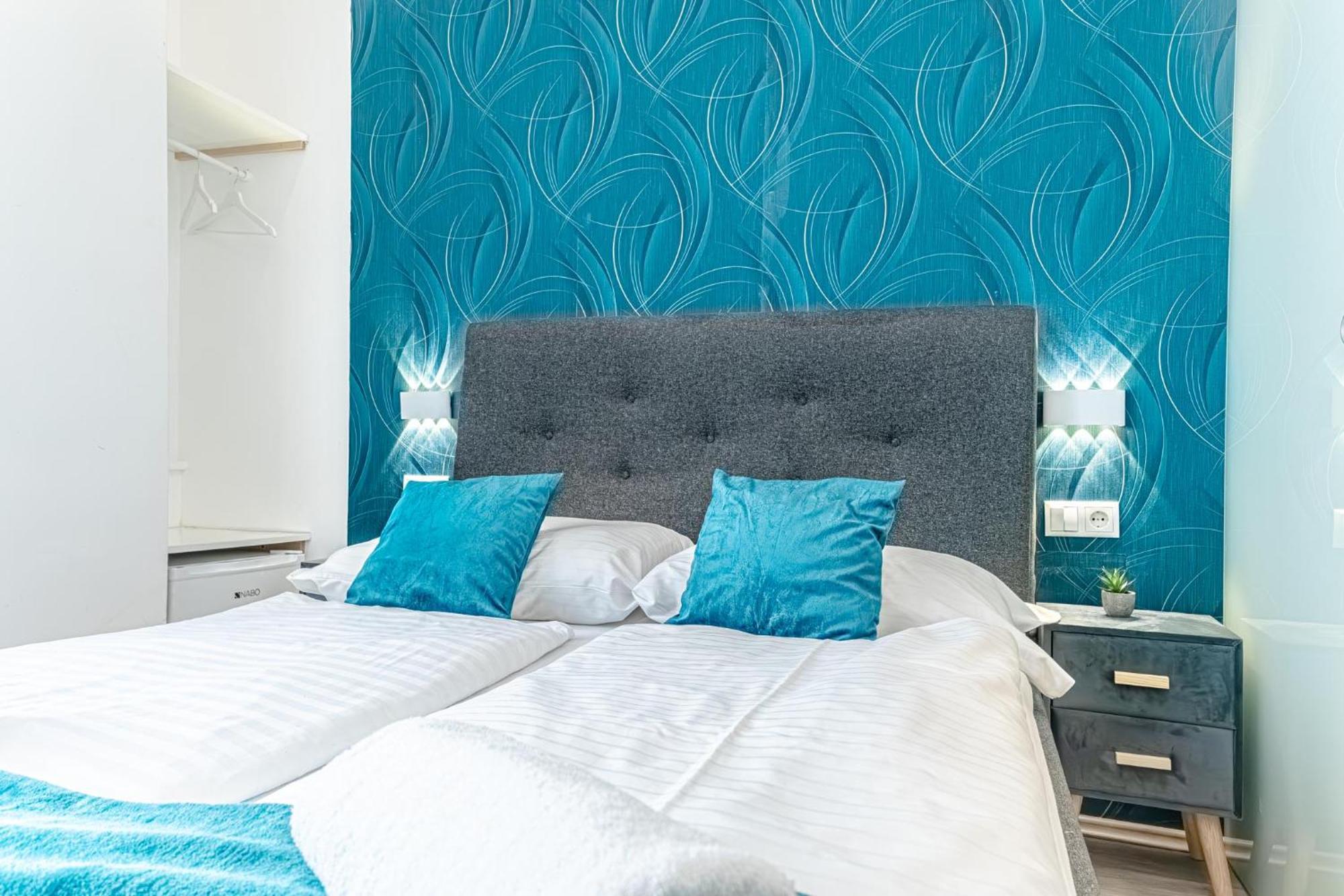 Mariahilfer Boutique Rooms - Virtual Reception & Self-Checkin Wenen Buitenkant foto