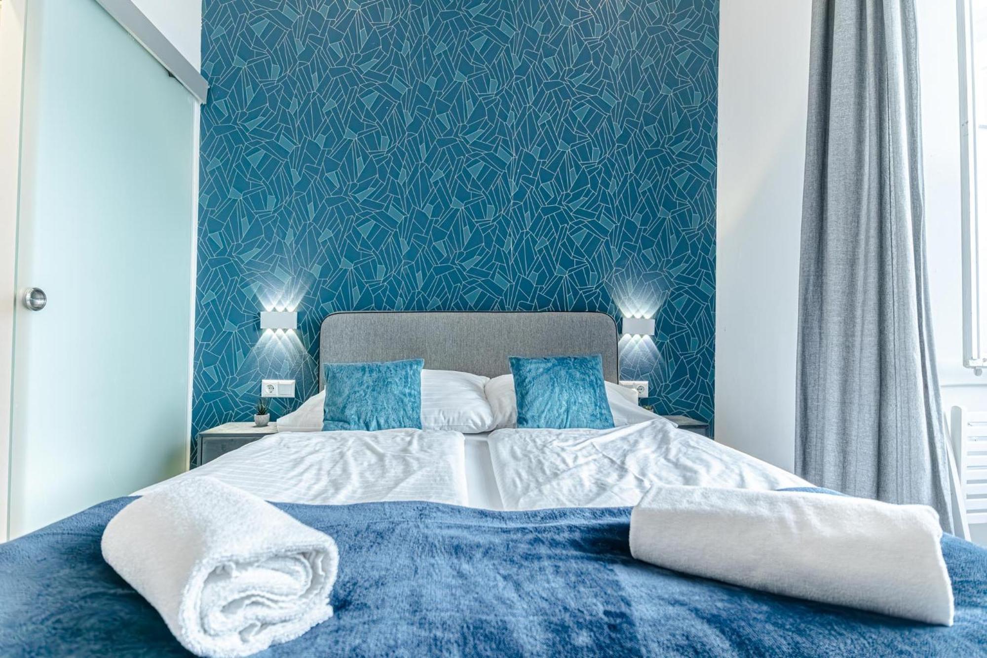 Mariahilfer Boutique Rooms - Virtual Reception & Self-Checkin Wenen Buitenkant foto