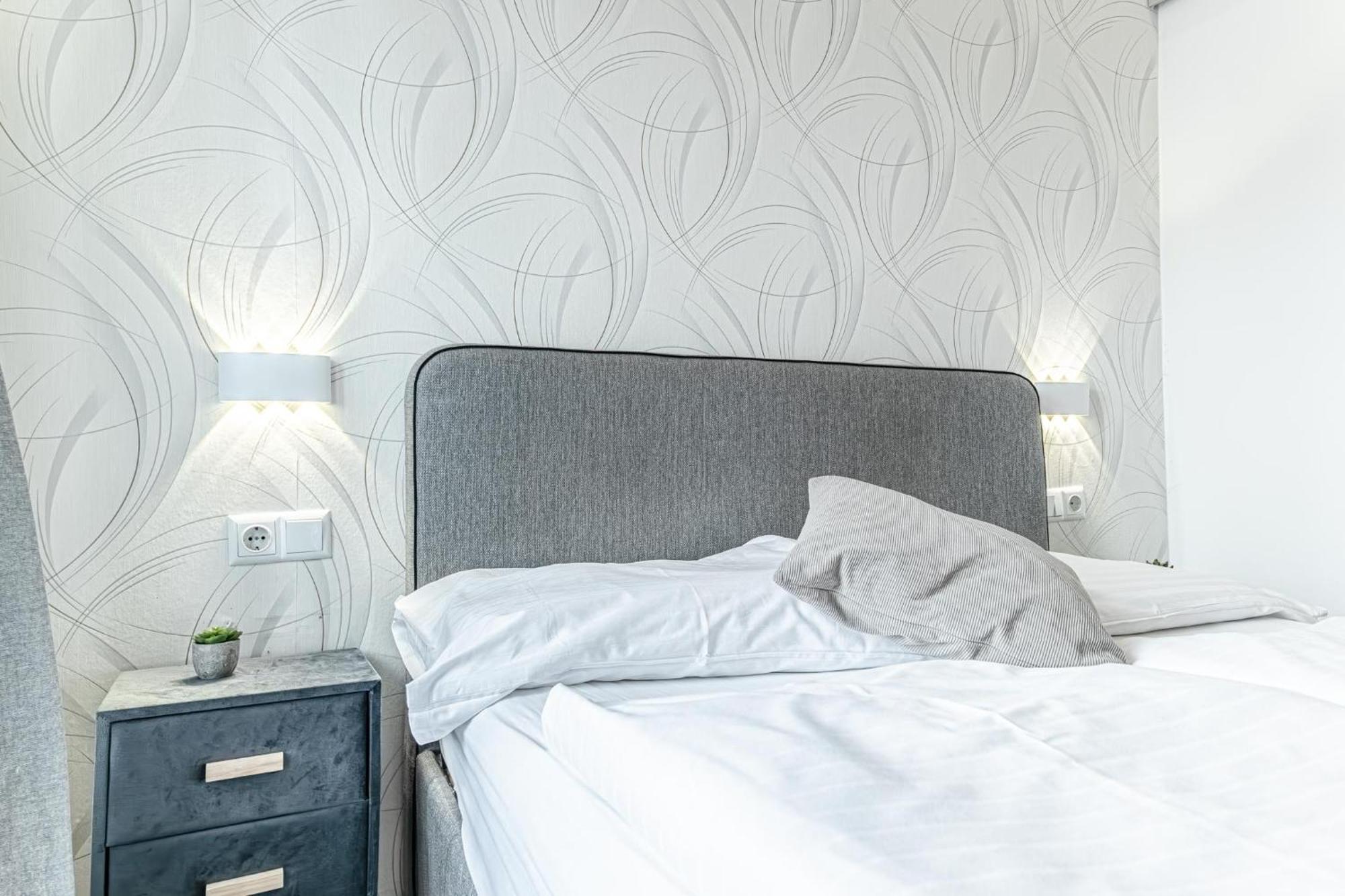 Mariahilfer Boutique Rooms - Virtual Reception & Self-Checkin Wenen Buitenkant foto