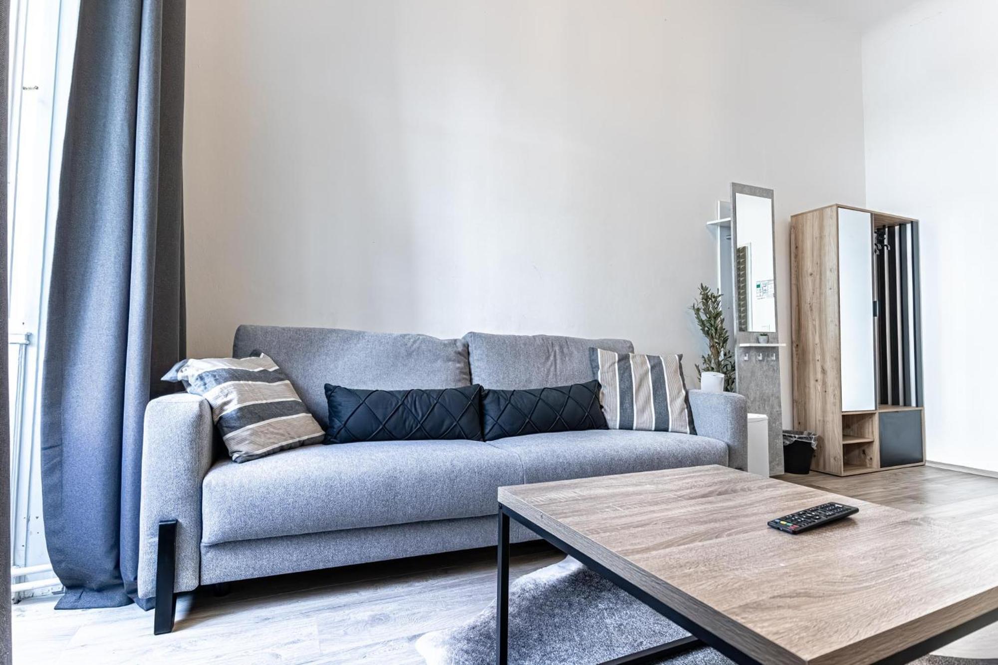 Mariahilfer Boutique Rooms - Virtual Reception & Self-Checkin Wenen Buitenkant foto
