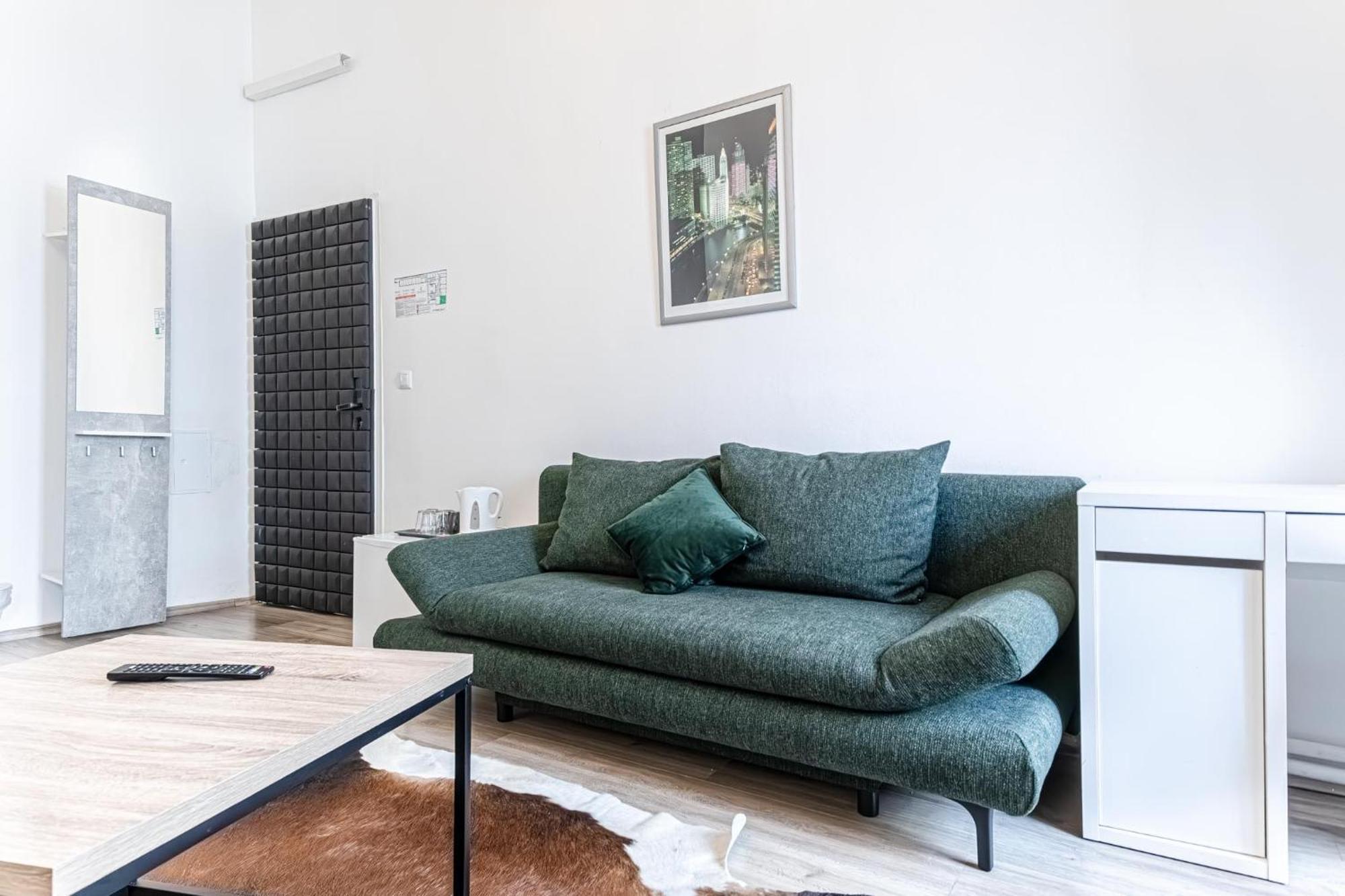 Mariahilfer Boutique Rooms - Virtual Reception & Self-Checkin Wenen Buitenkant foto
